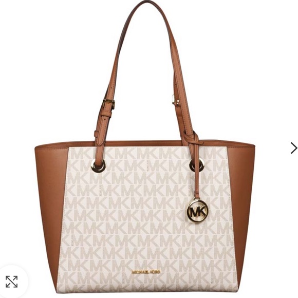 Michael Kors Medium Walsh Multifunction Tote in Vanilla - Picture 1 of 10